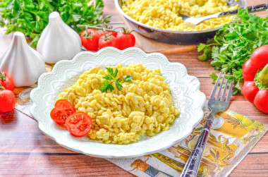 Птитим с курицей в сливочном соусе