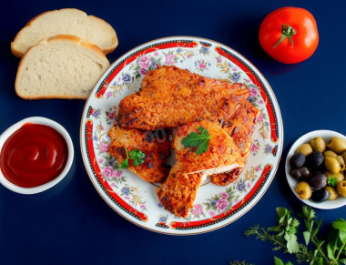 Отбивные из куриных грудок на сковороде