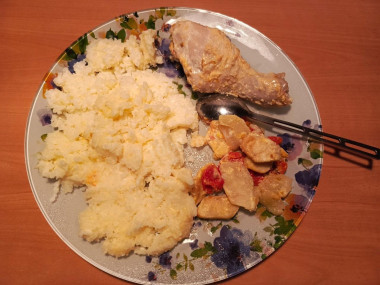 рис с куриной ножкой в духовке