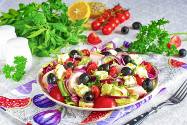 Салат копченая курица с сыром