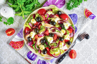 Салат копченая курица с сыром