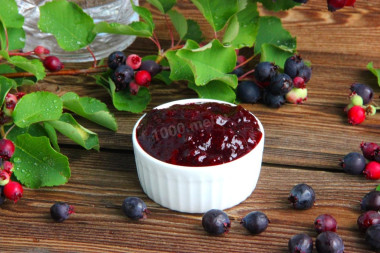 Варенье из ирги и вишни живое