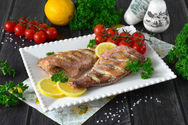 Морской окунь в аэрогриле