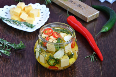 Маринованный сыр