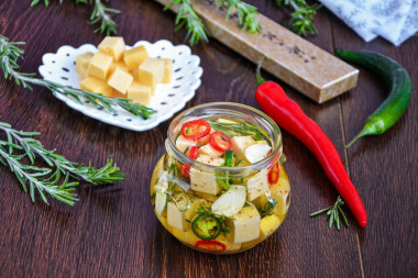 Маринованный сыр
