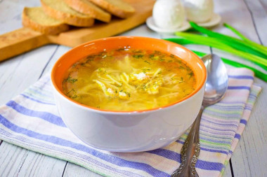 Суп с вермишелью и курицей