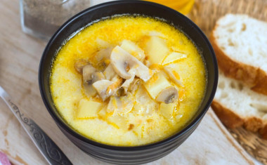 Сырный суп с плавленным сыром и грибами шампиньонами