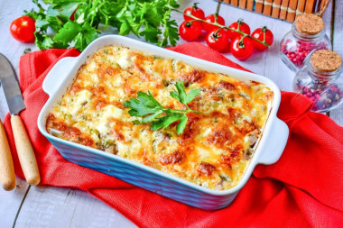 Фарш в сметанном соусе в духовке