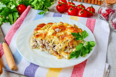 Фарш в сметанном соусе в духовке