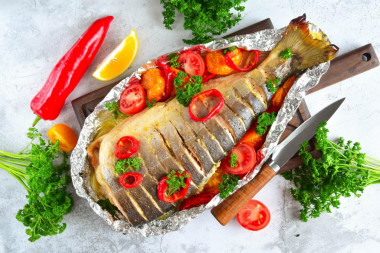 Горбуша в духовке сочная и мягкая в фольге целиком