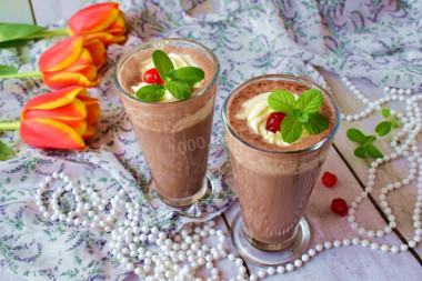 Молочный коктейль с какао