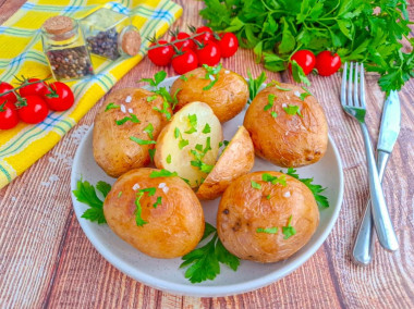 Картошка в аэрогриле в фольге