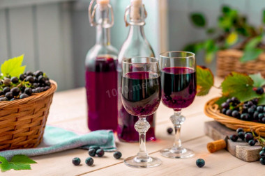 Домашнее вино из черноплодной рябины без дрожжей