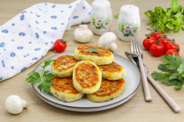 Котлеты постные картофельные на сковороде