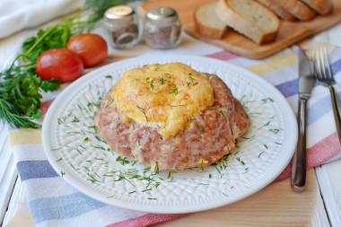 Мясная ватрушка