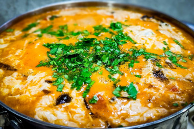 Овощной суп с грибами муэр