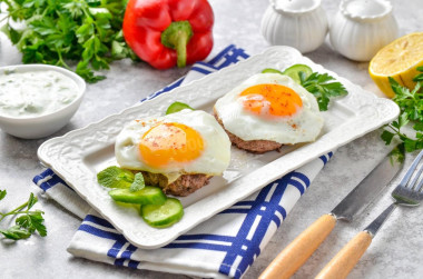 Говядина с яйцом