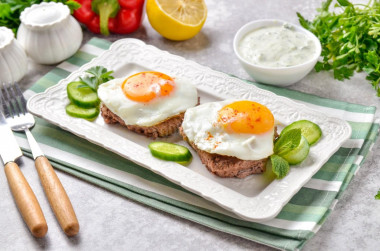 Говядина с яйцом