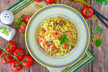 Паста Орзо с морепродуктами