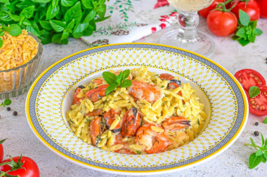 Паста Орзо с морепродуктами