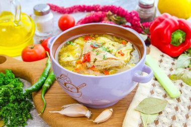 Суп с клецками картошкой и курицей