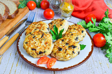 Котлеты куриные с грибами