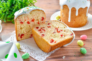 Дрожжевой пасхальный кулич