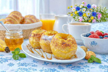 Запеченные яблоки с медом и корицей в духовке