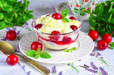 Заварной крем с вишней