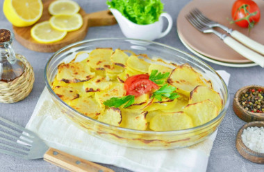 Камбала в духовке с картошкой