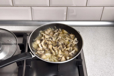 Как готовить белый гриб в сметане