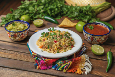 Рис с мексиканской смесью