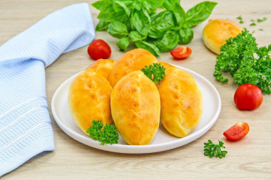 Пирожки с мясом и капустой рисом