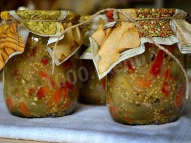 Баклажаны с болгарским перцем и грецкими орехами на зиму