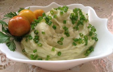 Пюре на молоке с сыром из цветной капусты