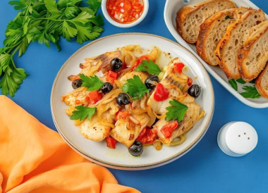 Тилапия с овощами