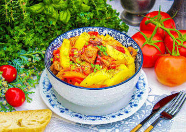 Картошка с мясом в афганском казане