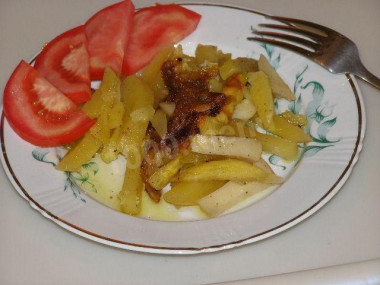 Запеченный картофель в майонезе с беконом в духовке