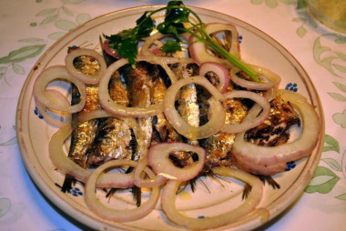 Жареные маринованные сардины
