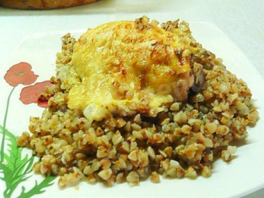 Окорочка с гречкой сыром сметаной в духовке