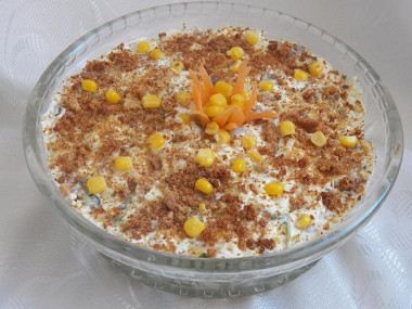 Салат Праздничный с ветчиной и сухариками