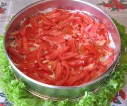 Рецепт - Праздничный салат-торт Восточный узор - Шаг 9 -  идёт мясо.