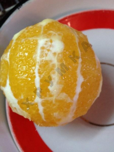 Рецепт - Рулетики из форели с апельсинами - Шаг 4 -  Очищаем апельсины от кожуры и пленок