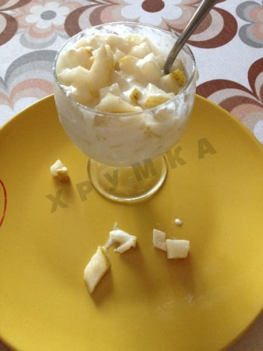 Груша в мацони