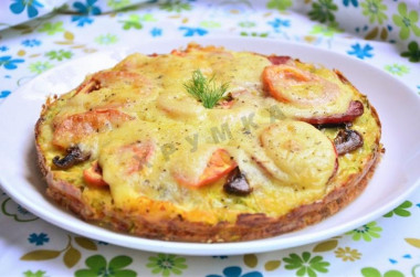 Закусочный пирог с помидорами сыром и кабачками