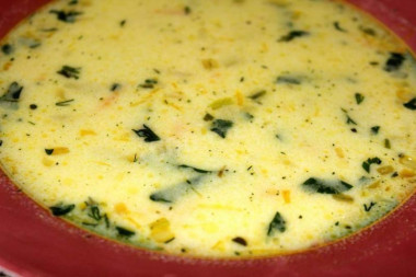Суп картофельный с сыром