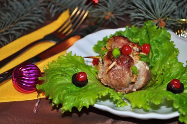 Новогодний мясной шар