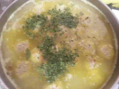 Суп с куриным фаршем и чечевицей