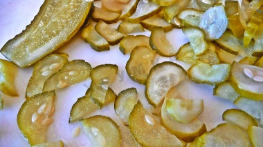 Рецепт - Рассольник Ленинградский с мясом и перловкой - Шаг 7 -  Перловку промыть и замочить на 1,5-2 часа