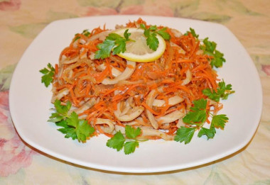 Салат Кальмары с корейской морковью